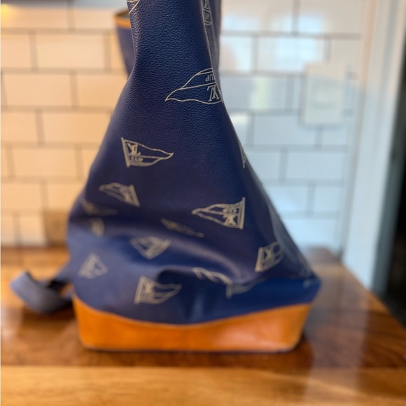 LOUIS VUITTON LV Cup Sac Marine - Picture 13 of 13